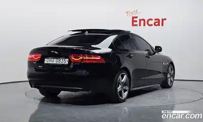 Jaguar XE 2016 2.0 Автомат в Москве № 304942, миниатюра 2