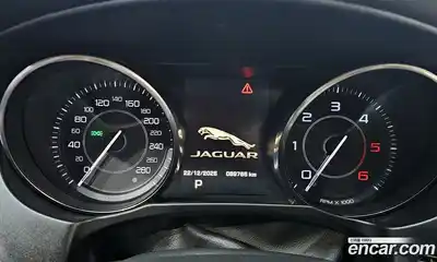 Jaguar XE 2016 2.0 Автомат в Москве № 304942, миниатюра 8