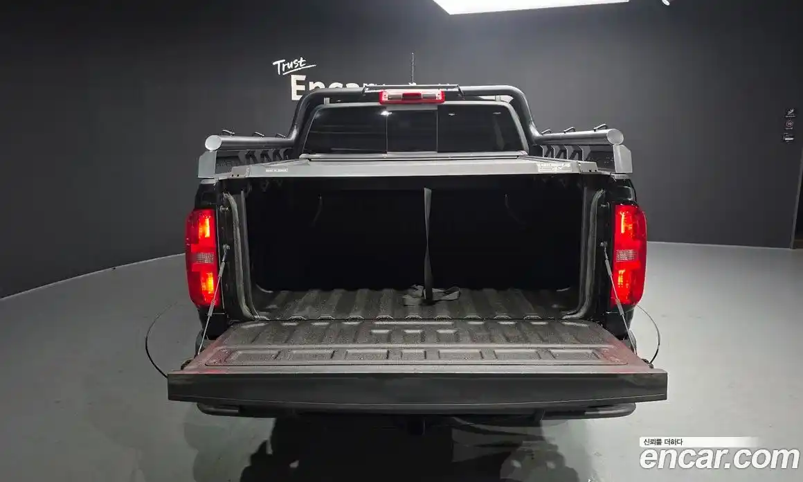 Chevrolet Colorado 2021 3.6 Автомат в Москве № 314247, фото 20