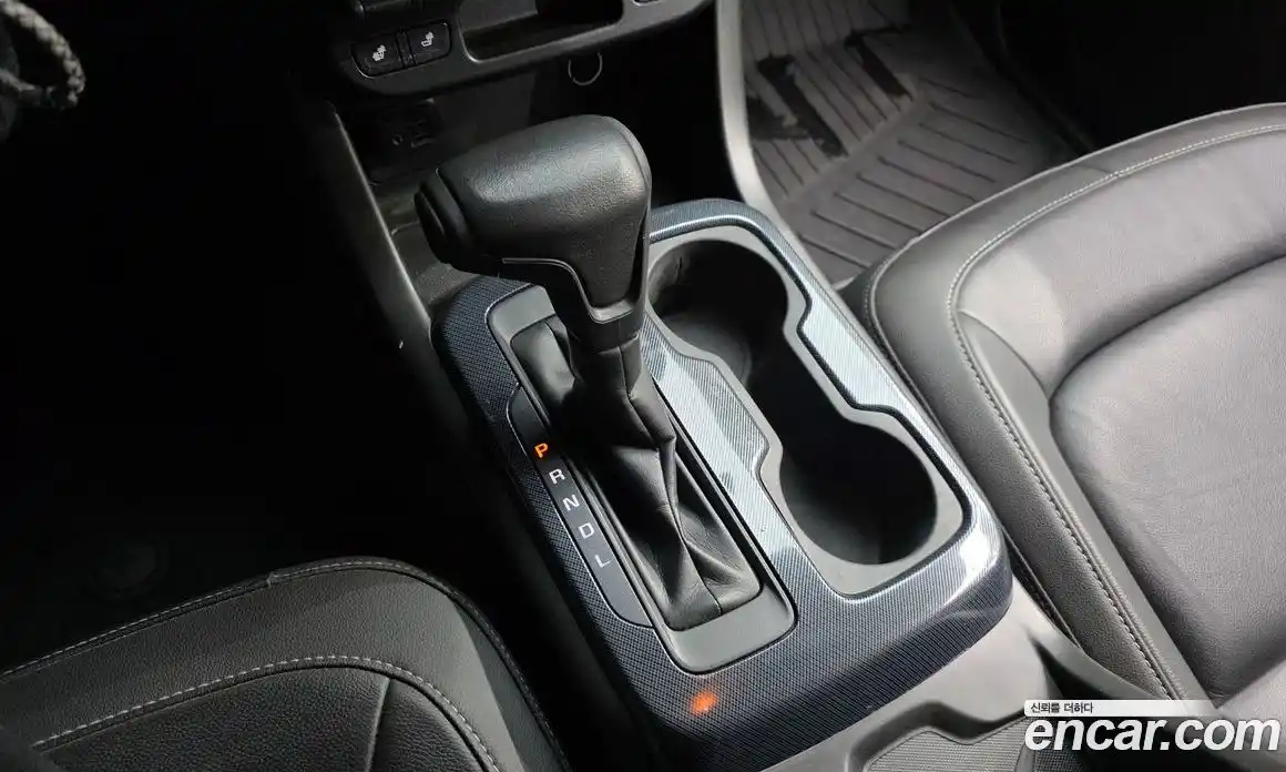 Chevrolet Colorado 2021 3.6 Автомат в Москве № 314247, фото 9