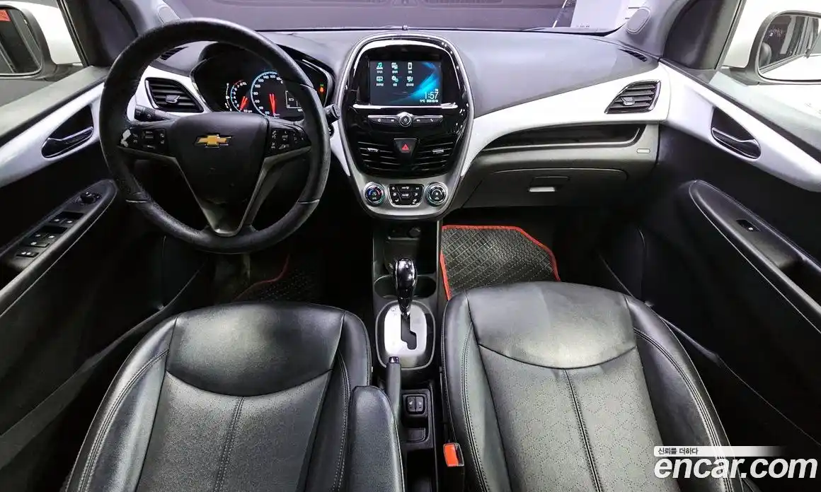 Chevrolet Spark 2016 1.0 Автомат в Москве № 315047, фото 13