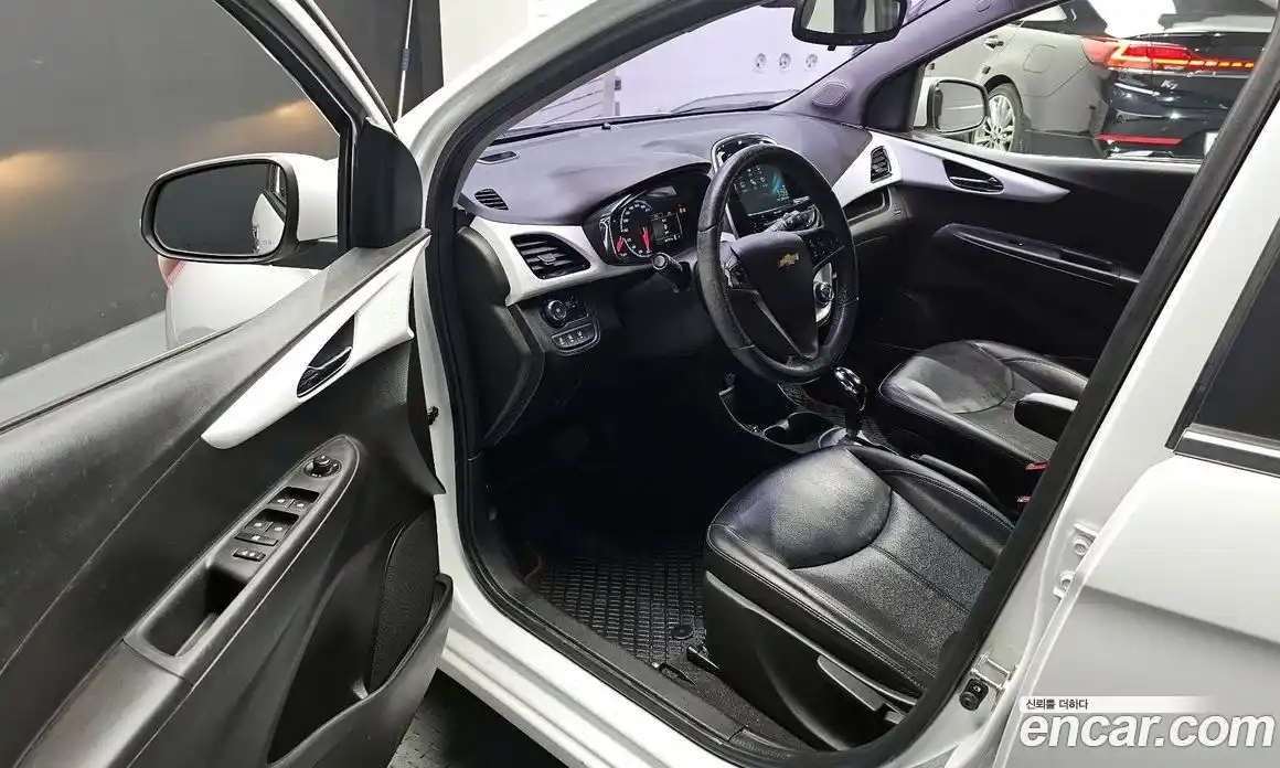 Chevrolet Spark 2016 1.0 Автомат в Москве № 315047, фото 19