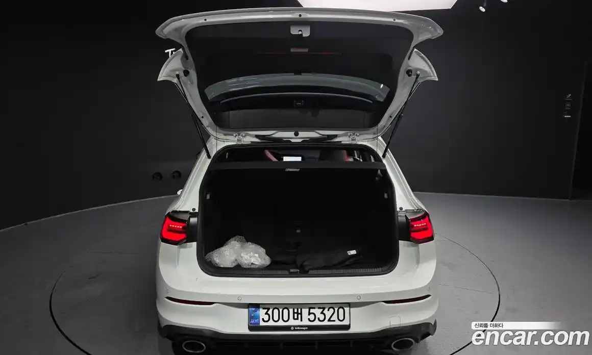 Volkswagen Golf 2024 2.0 Автомат в Москве № 317818, фото 20