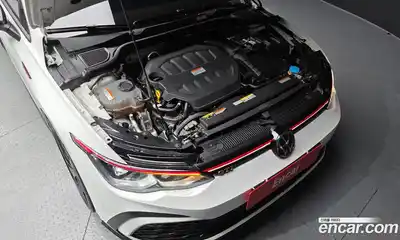 Volkswagen Golf 2024 2.0 Автомат в Москве № 317818, миниатюра 6