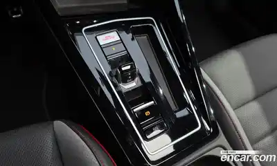 Volkswagen Golf 2024 2.0 Автомат в Москве № 317818, миниатюра 9