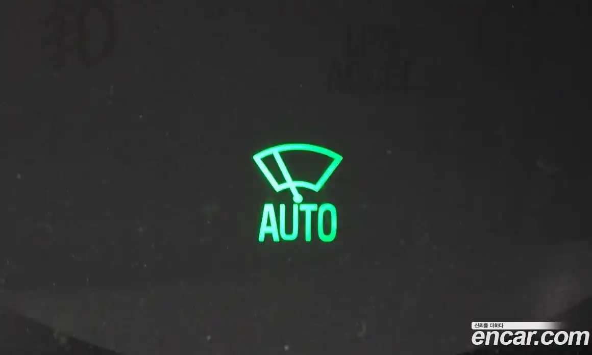 Chevrolet Orlando 2012 2.0 Автомат в Москве № 327656, фото 1