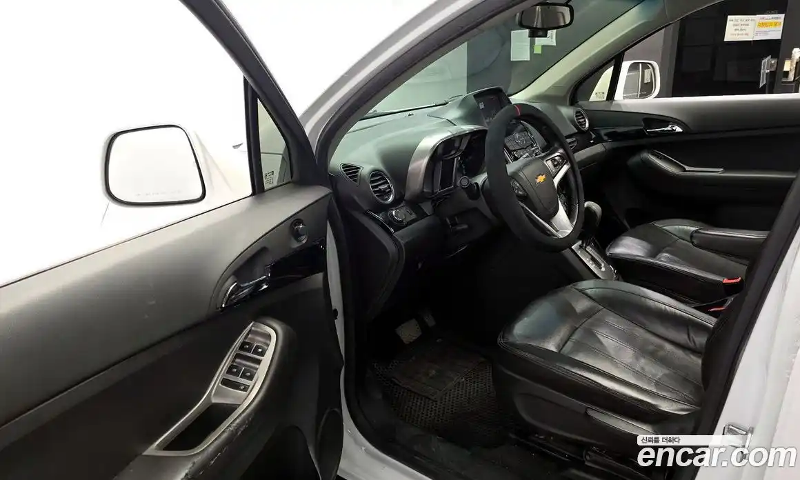 Chevrolet Orlando 2012 2.0 Автомат в Москве № 327656, фото 13