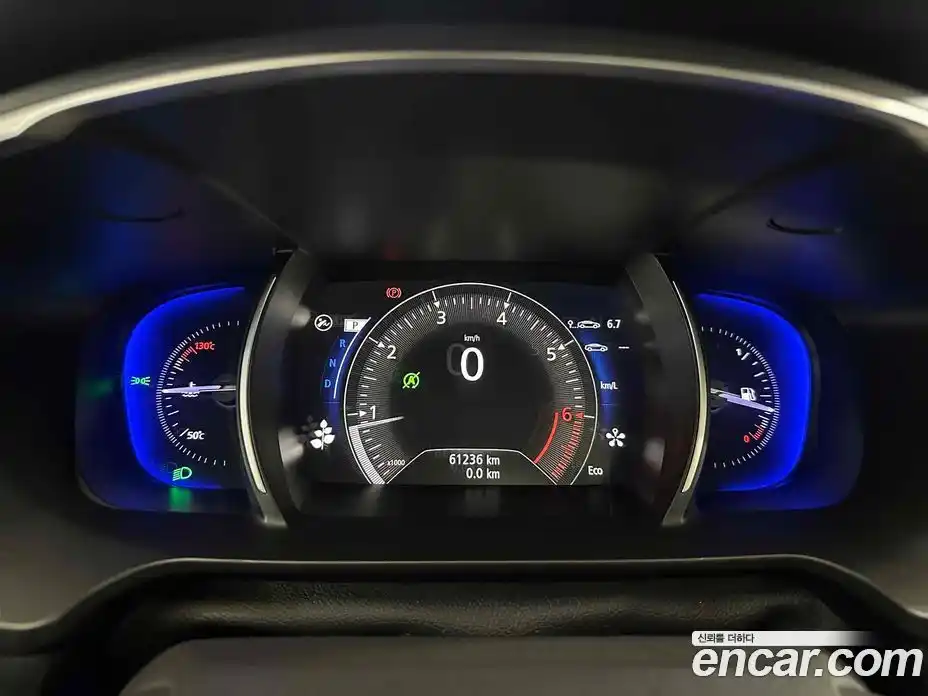 Renault SM6 2017 1.6 Автомат в Москве № 333775, фото 13