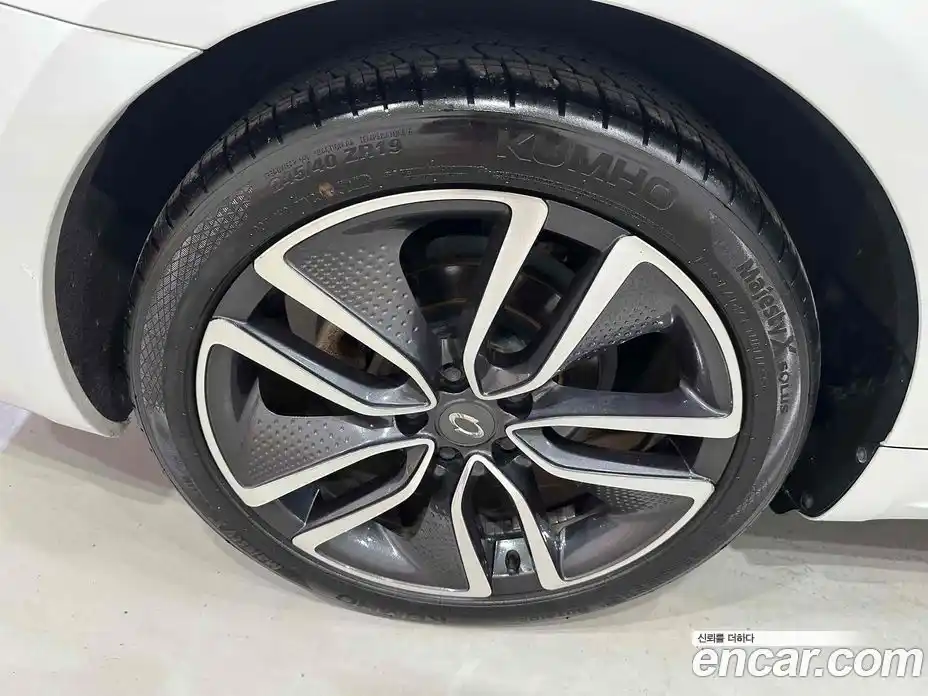 Renault SM6 2017 1.6 Автомат в Москве № 333775, фото 17