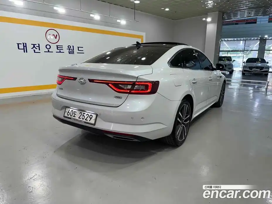 Renault SM6 2017 1.6 Автомат в Москве № 333775, фото 7