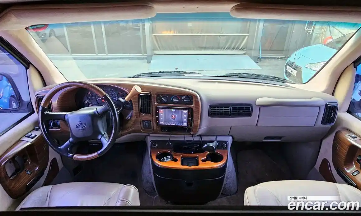 Chevrolet Chevy Van 2002 5.7 Автомат в Москве № 346582, фото 7