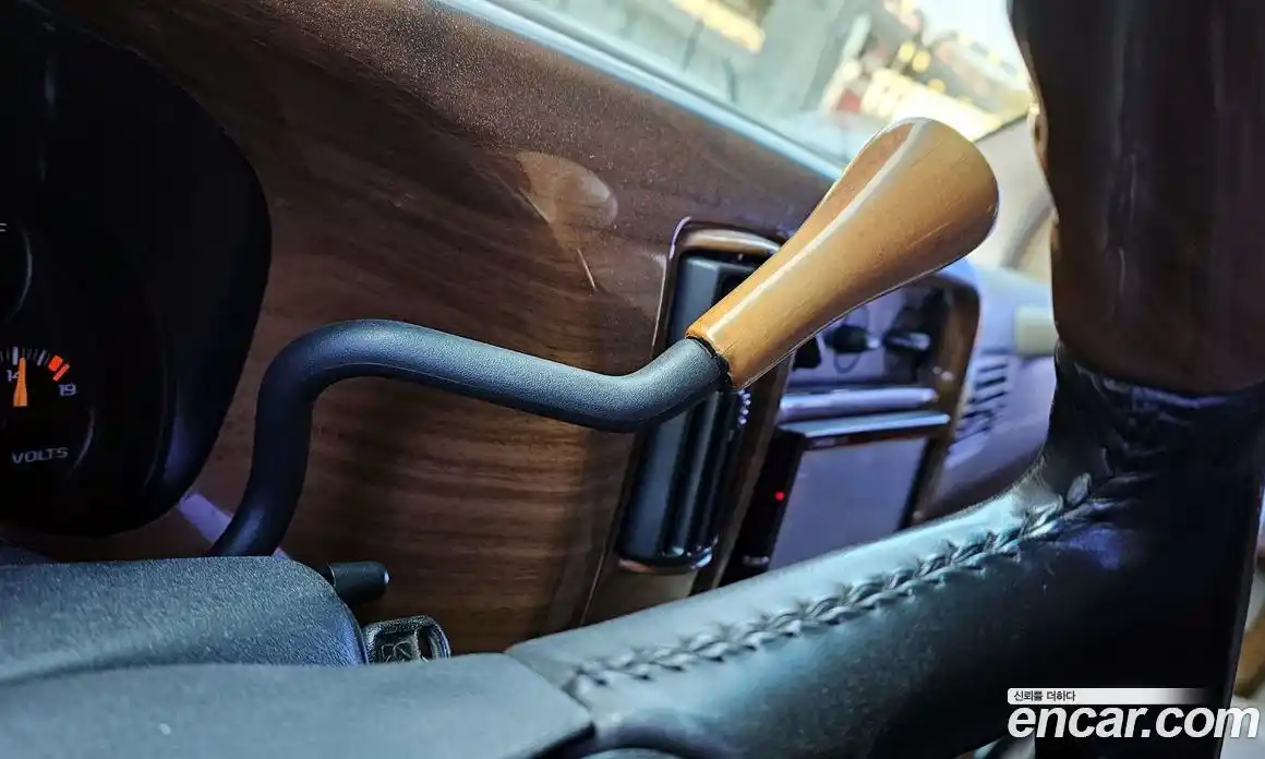 Chevrolet Chevy Van 2002 5.7 Автомат в Москве № 346582, фото 9