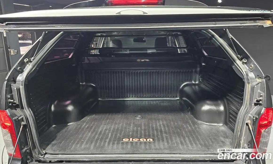 SsangYong Korando 2015 2.0 Автомат в Москве № 36003, фото 14