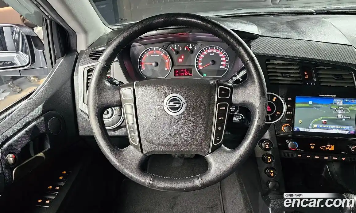 SsangYong Korando 2015 2.0 Автомат в Москве № 36003, фото 16