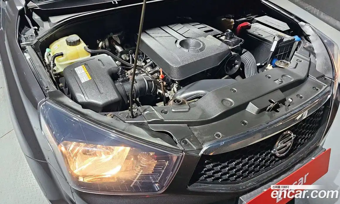 SsangYong Korando 2015 2.0 Автомат в Москве № 36003, фото 5