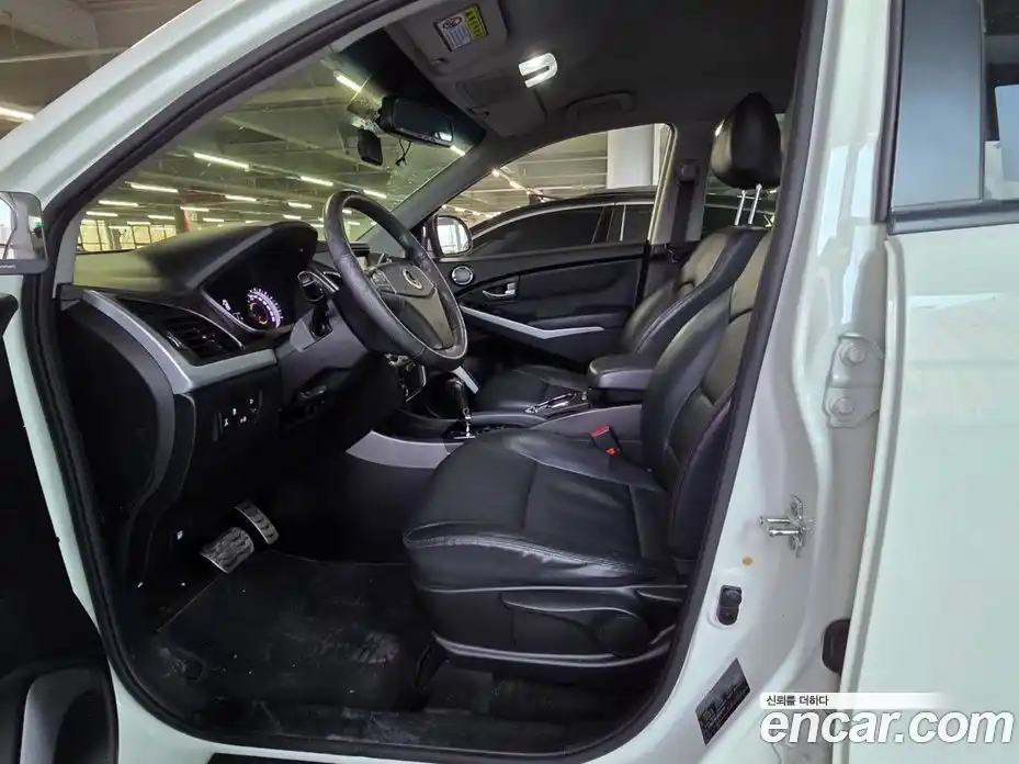 SsangYong Korando 2016 2.2 Автомат в Москве № 369918, фото 15