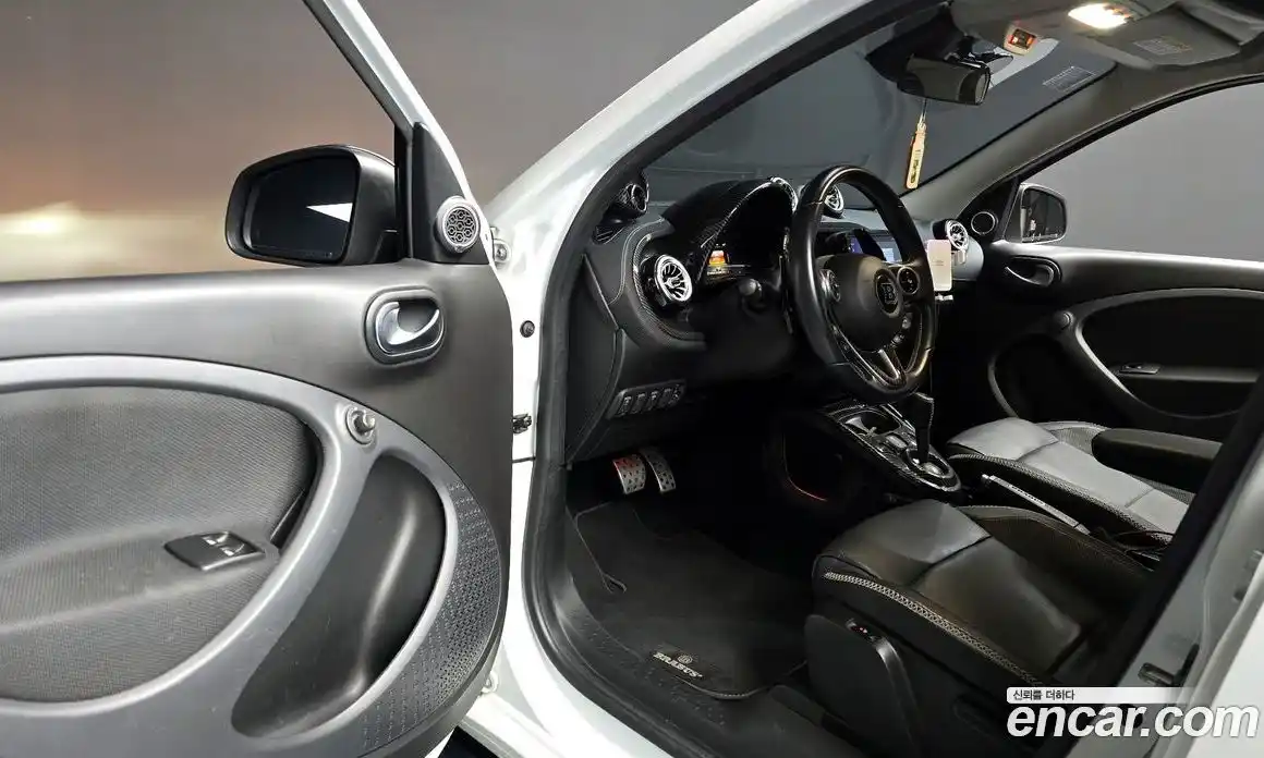 Smart Forfour 2017 0.9 Автомат в Москве № 375970, фото 11