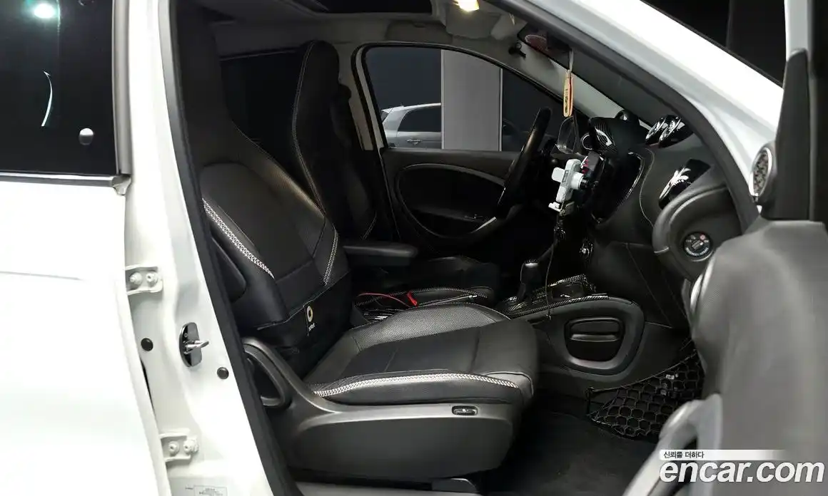 Smart Forfour 2017 0.9 Автомат в Москве № 375970, фото 10