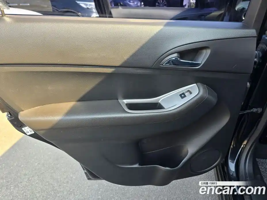 Chevrolet Orlando 2013 2.0 Автомат в Москве № 37990, фото 17