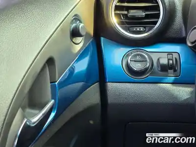 Chevrolet Orlando 2013 2.0 Автомат в Москве № 37990, миниатюра 10