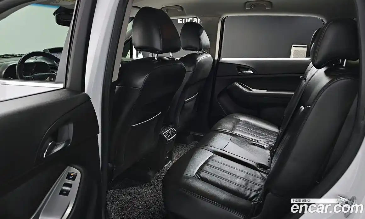 Chevrolet Orlando 2014 2.0 Автомат в Москве № 38177, фото 11