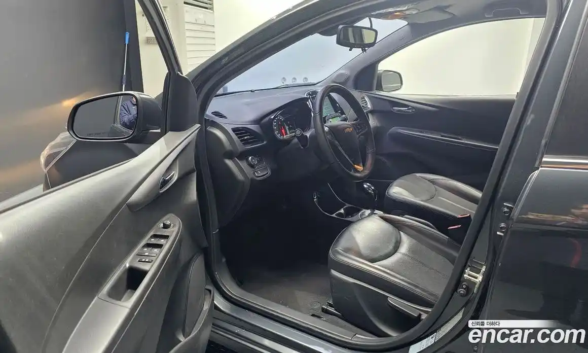 Chevrolet Spark 2017 1.0 Автомат в Москве № 39407, фото 15