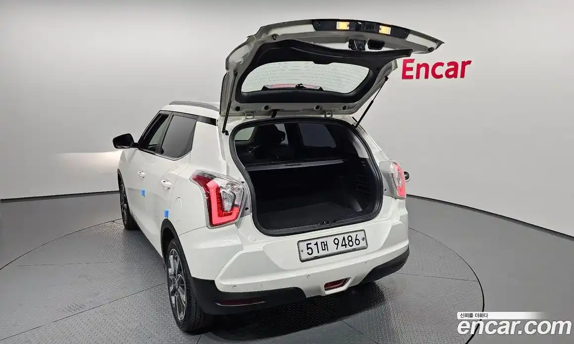 SsangYong TIBOLI 2015 1.6 Автомат в Москве № 420976, фото 20