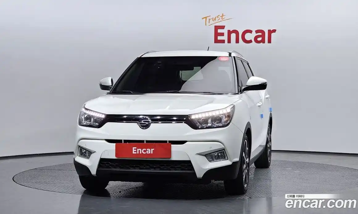 SsangYong TIBOLI 2015 1.6 Автомат в Москве № 420976, фото 3