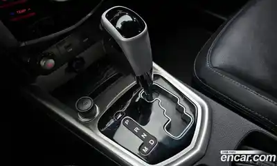 SsangYong TIBOLI 2015 1.6 Автомат в Москве № 420976, миниатюра 9