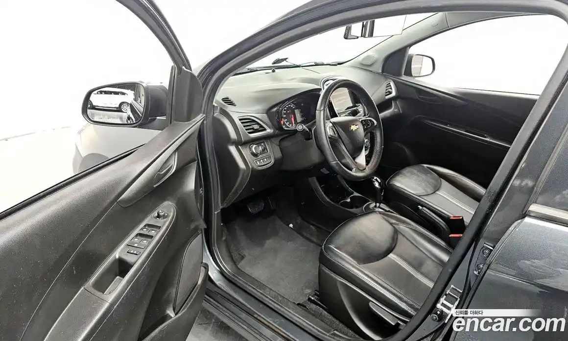 Chevrolet Spark 2019 1.0 Автомат в Москве № 422402, фото 10