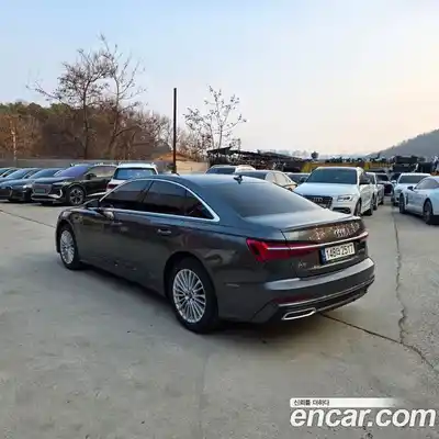 Audi A6 2021 2.0 Автомат в Москве № 429548, миниатюра 4