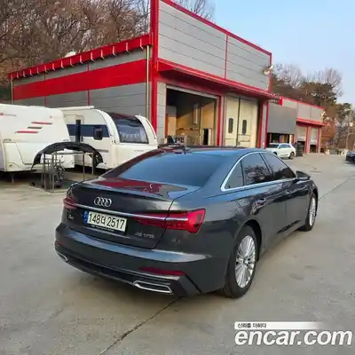 Audi A6 2021 2.0 Автомат в Москве № 429548, миниатюра 6