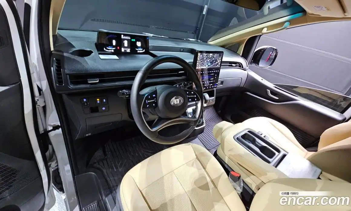 Hyundai Staria 2025 3.5 Автомат в Москве № 448777, фото 7