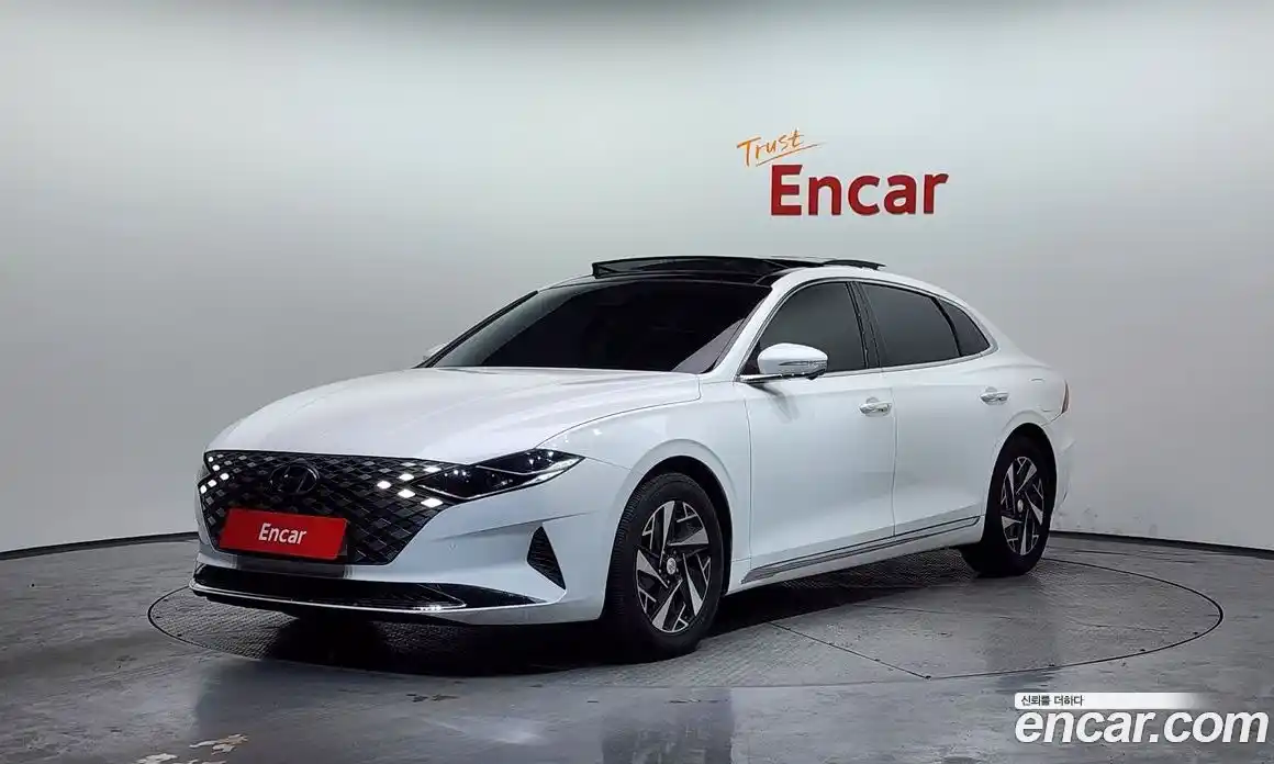 Hyundai Grandeur 2020 2.4 Автомат в Москве № 44994, фото 11