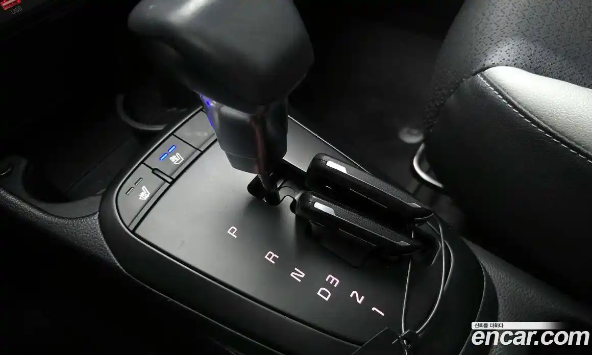 Kia Morning 2023 1.0 Автомат в Москве № 450943, фото 9