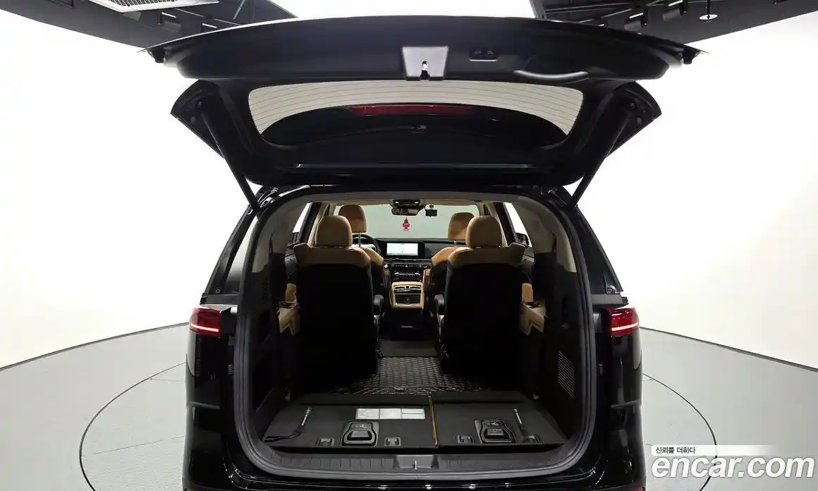 Kia Canival 2022 3.5 Автомат в Москве № 452029, фото 20