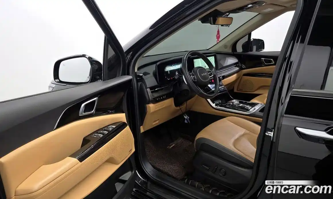 Kia Canival 2022 3.5 Автомат в Москве № 452029, фото 10