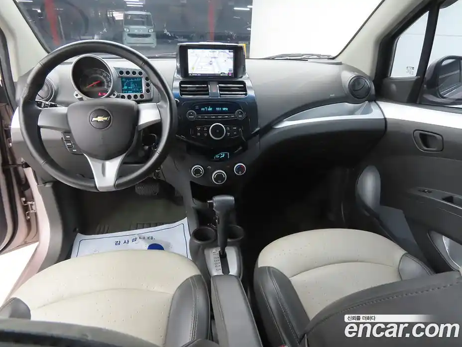 Chevrolet Spark 2012 1.0 Автомат в Москве № 452062, фото 7