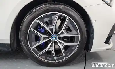 BMW i5 2025 0.2 Автомат в Москве № 463552, миниатюра 5