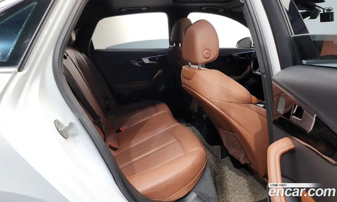 Audi A4 2021 2.0 Автомат в Москве № 468846, фото 12