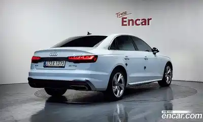 Audi A4 2021 2.0 Автомат в Москве № 468846, миниатюра 2