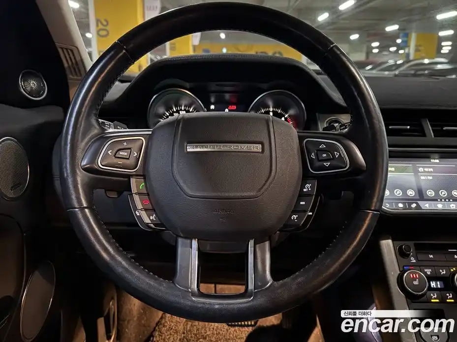 Land Rover Range-Rover Evoque 2019 2.0 Автомат в Москве № 471098, фото 13