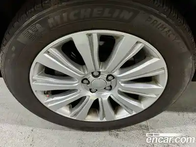 Land Rover Range-Rover Evoque 2019 2.0 Автомат в Москве № 471098, миниатюра 6