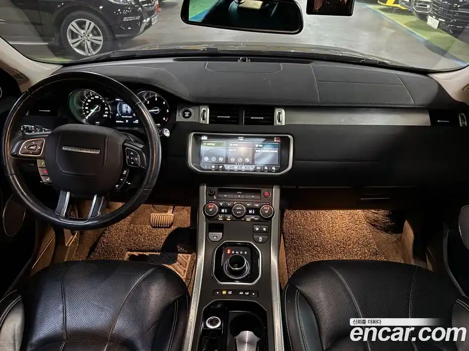 Land Rover Range-Rover Evoque 2019 2.0 Автомат в Москве № 471098, фото 7
