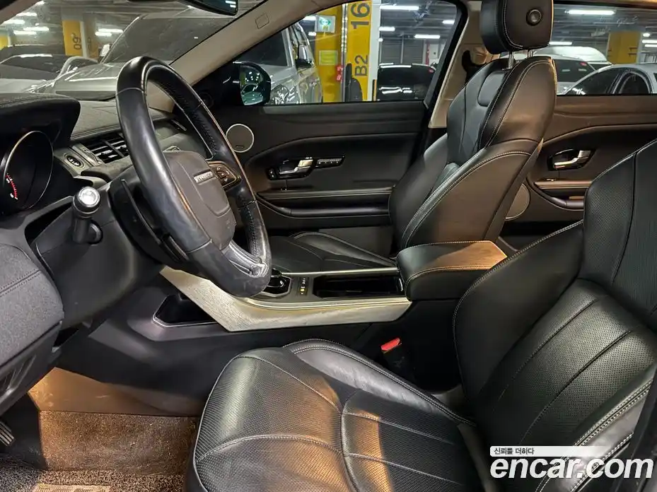 Land Rover Range-Rover Evoque 2019 2.0 Автомат в Москве № 471098, фото 10