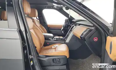 Land Rover Discovery 2019 3.0 Автомат в Москве № 471421, миниатюра 11