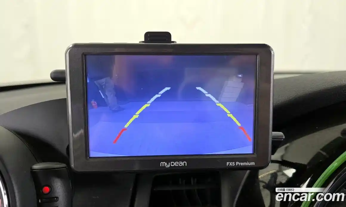 Mini Cooper 2016 1.5 Автомат в Москве № 471970, фото 15