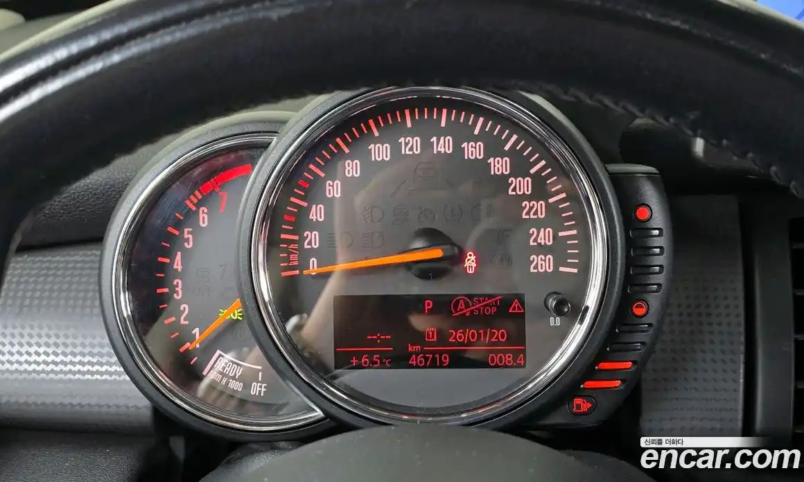 Mini Cooper 2016 1.5 Автомат в Москве № 471970, фото 8