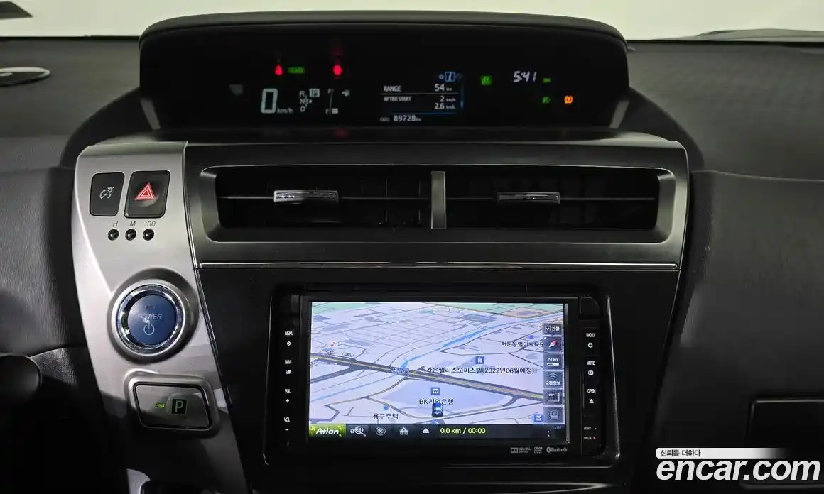 Toyota Prius 2015 1.8 Автомат в Москве № 473026, фото 14