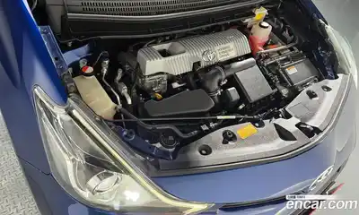 Toyota Prius 2015 1.8 Автомат в Москве № 473026, миниатюра 6